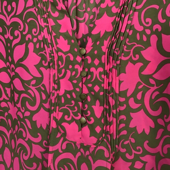 Banana Republic Pink Blouse 3/4 Sleeves buttons womens adult size Small - Picture 2 of 7